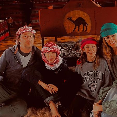 Bedouin Bunch Camp Hotel Wadi Rum Ngoại thất bức ảnh