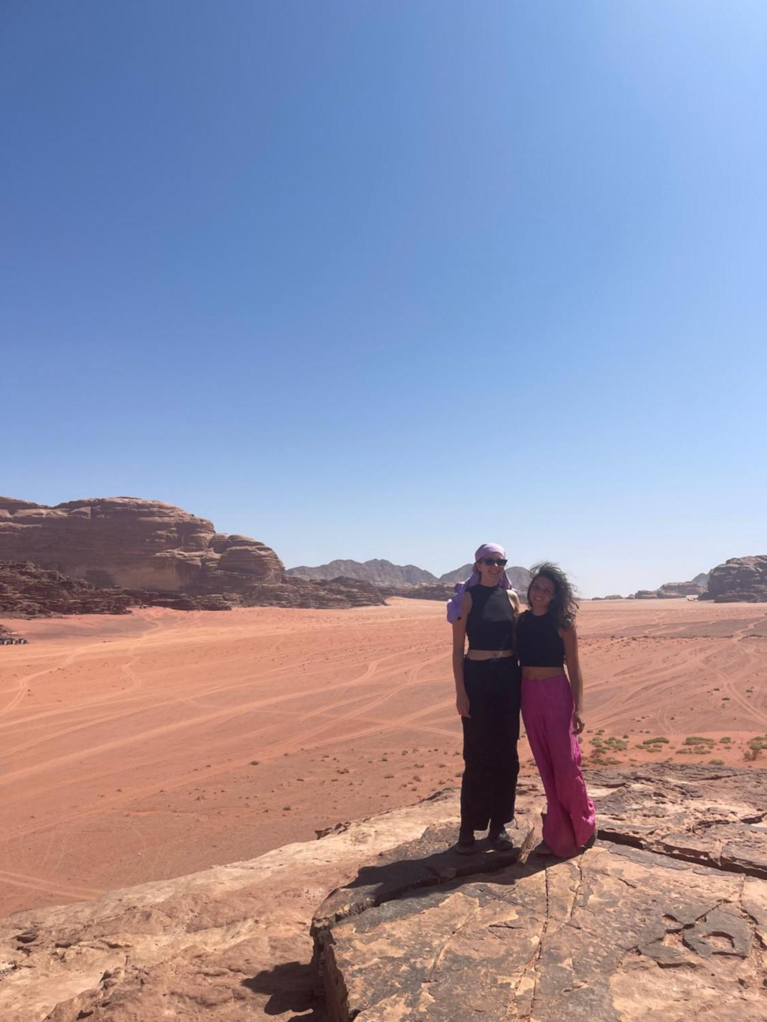 Bedouin Bunch Camp Hotel Wadi Rum Ngoại thất bức ảnh