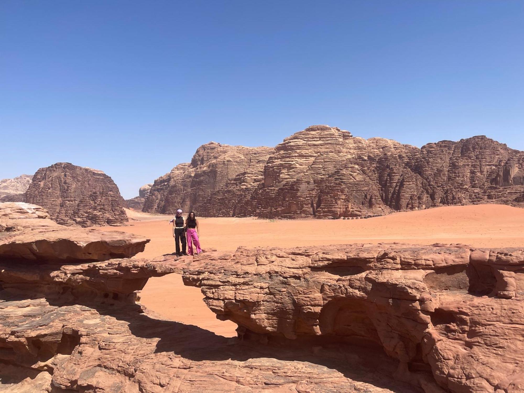 Bedouin Bunch Camp Hotel Wadi Rum Ngoại thất bức ảnh