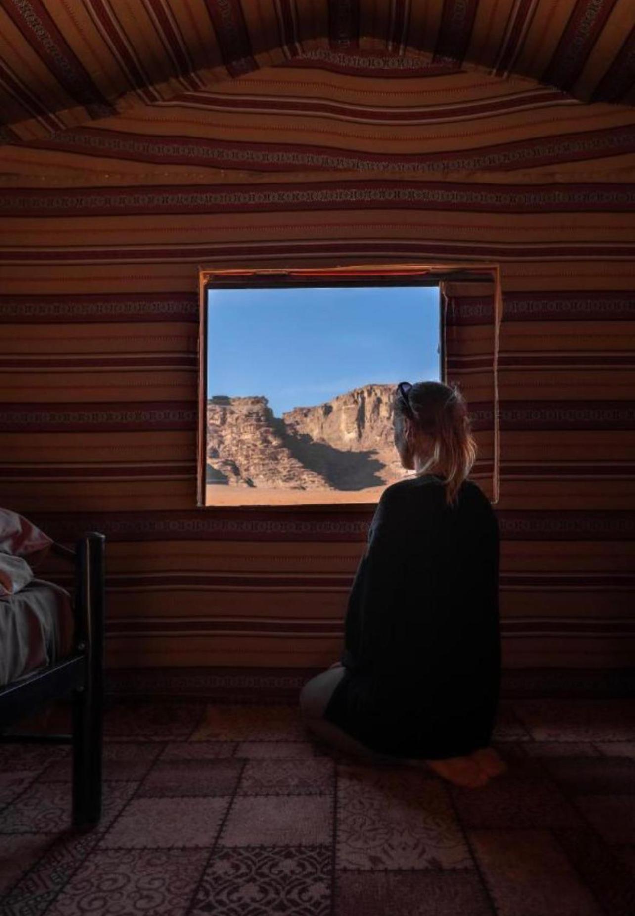 Bedouin Bunch Camp Hotel Wadi Rum Ngoại thất bức ảnh