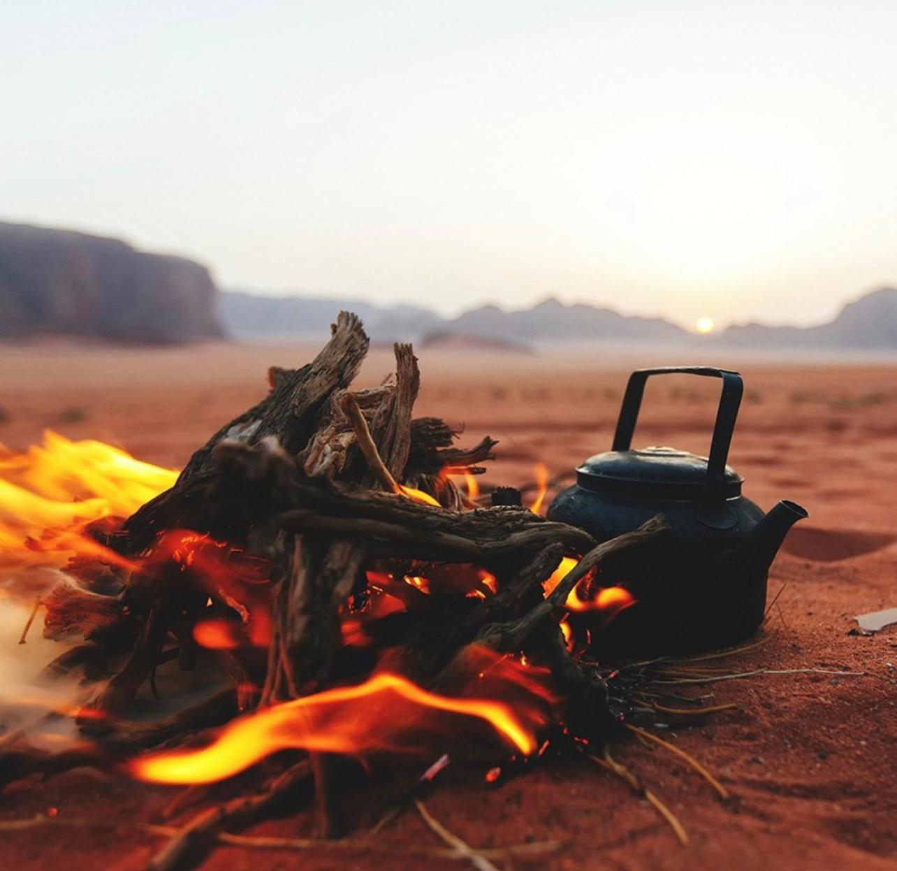 Bedouin Bunch Camp Hotel Wadi Rum Ngoại thất bức ảnh